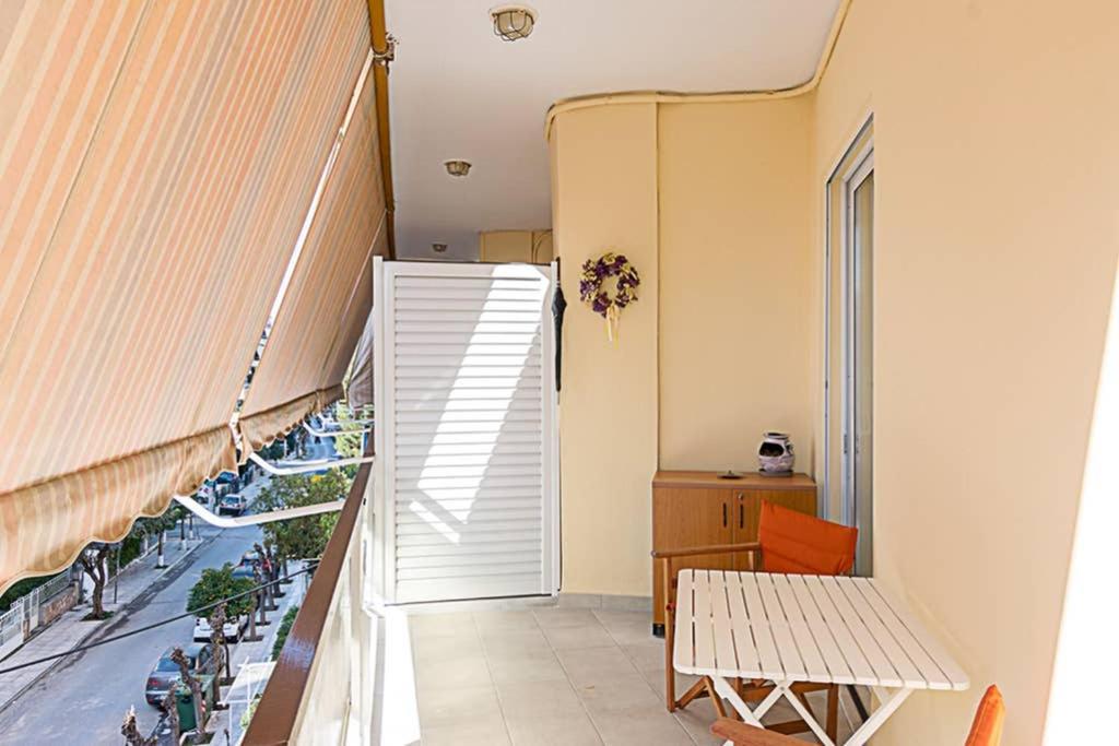 Cozy Flat With 1 Bedroom Next To Metro Station Athènes Extérieur photo