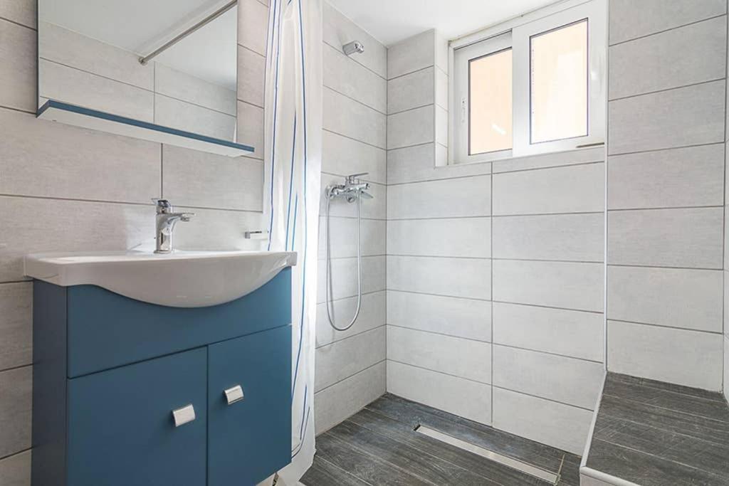 Cozy Flat With 1 Bedroom Next To Metro Station Athènes Extérieur photo